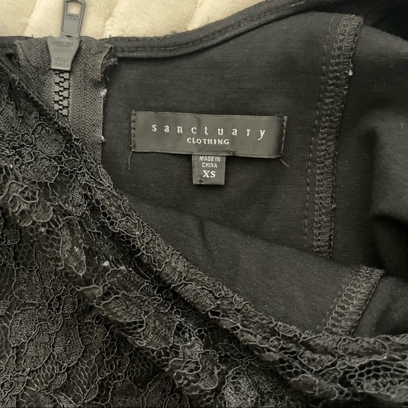 Sanctuary Fitted Lace Dress Size XS - Picture 3 of 3